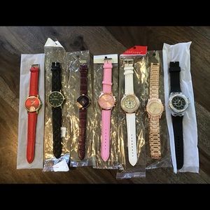 NEW!! “FUN TIME” for Women!Collection of 7 Watches